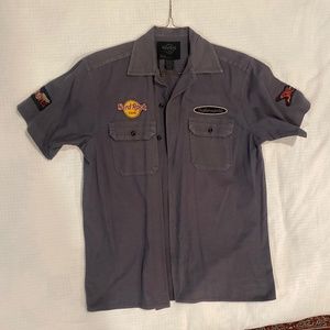 Mens short sleeved Indianapolis Hard Rock Cafe souvenir